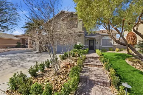 21 Woodcarver St, Henderson, NV 89012