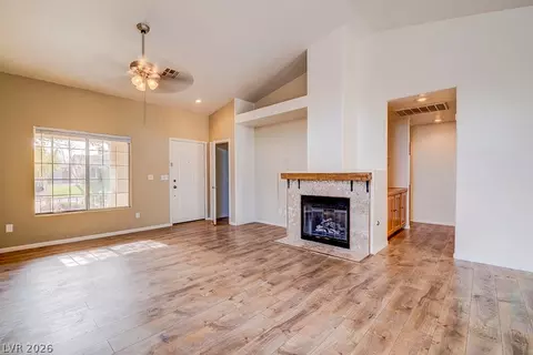 1513 Iron Springs Dr, Las Vegas, NV 89144