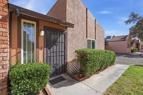 1703 Discus Dr, Las Vegas, NV 89108
