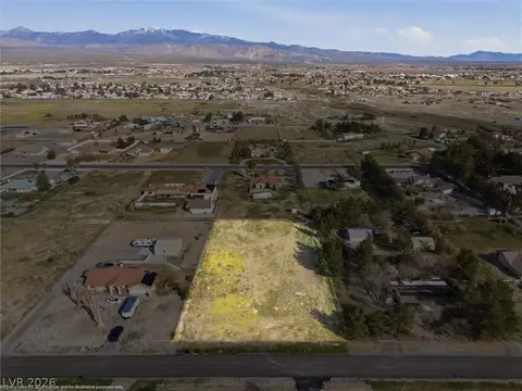 1461 Silver Peak Ave, Pahrump, NV 89048