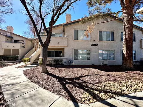 3061 Key Largo Dr #204, Las Vegas, NV 89120