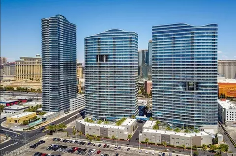 4525 Dean Martin Dr #304, Las Vegas, NV 89103
