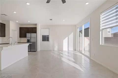 4103 Golden Fleece Ave, Las Vegas, NV 89141