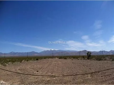 2530 E Christine Way, Pahrump, NV 89060