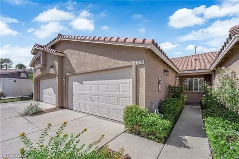 379 Blanca Springs Dr, Henderson, NV 89014