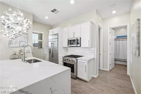 908 Allister Fields Ln, Las Vegas, NV 89138