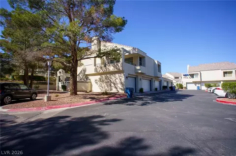 2753 Lodestone Dr, Las Vegas, NV 89117