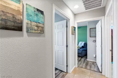 Entry Way - 2225 Chandler Ranch Pl, Laughlin, NV 89029 photo 6 of 6