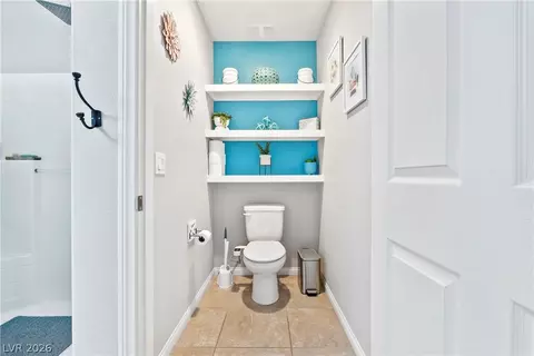 Bath - 2225 Chandler Ranch Pl, Laughlin, NV 89029 photo 2 of 5