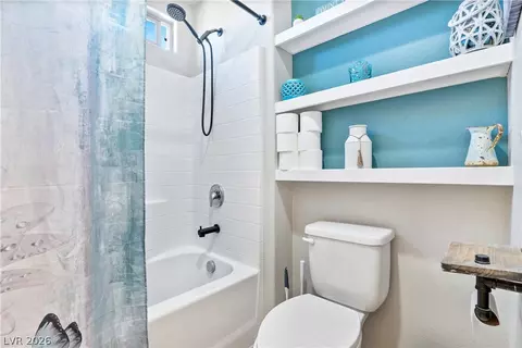 Bath - 2225 Chandler Ranch Pl, Laughlin, NV 89029 photo 5 of 5