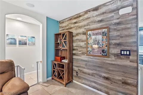 Entry Way - 2225 Chandler Ranch Pl, Laughlin, NV 89029 photo 5 of 6