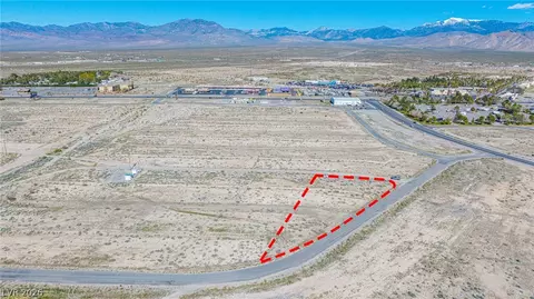 1180 S Yuma St, Pahrump, NV 89048