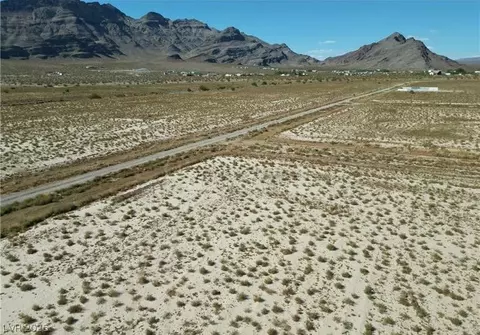 6171 N Cloud Ave, Pahrump, NV 89060