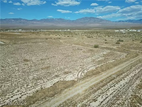 360 E Butte St, Pahrump, NV 89060
