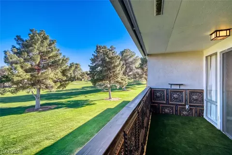 745 Oakmont Ave #1008, Las Vegas, NV 89109