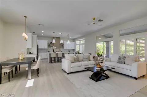 10724 Argents Hill Dr, Las Vegas, NV 89134