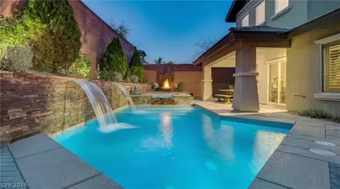 10697 Acacia Park Pl, Las Vegas, NV 89135