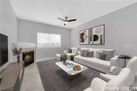 10245 S Maryland Pkwy #121, Las Vegas, NV 89183