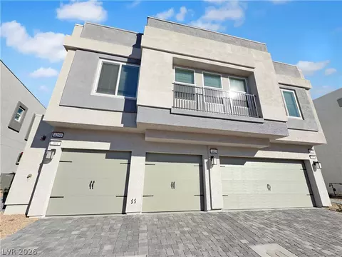 4250 Vivenda St #1, Las Vegas, NV 89115