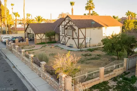 4877 Patterson Ave, Las Vegas, NV 89104