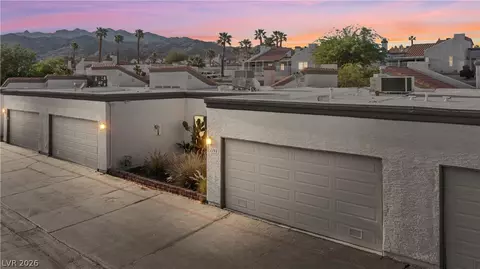 2146 High Dunes Ln, Laughlin, NV 89029