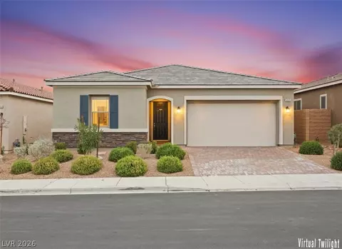 10121 Ocher Valley Ave, Las Vegas, NV 89178
