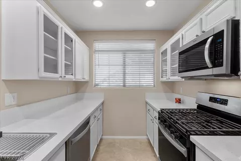 2201 Ramsgate Dr #818, Henderson, NV 89074
