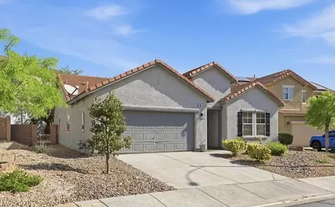 655 Pacific Cascades Dr, Henderson, NV 89012