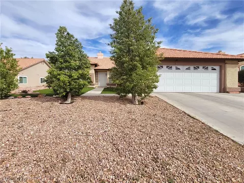 180 Enloe St, Henderson, NV 89074