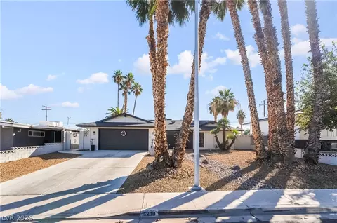 5209 Champions Ave, Las Vegas, NV 89142