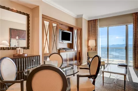 135 Harmon Ave #702, Las Vegas, NV 89109
