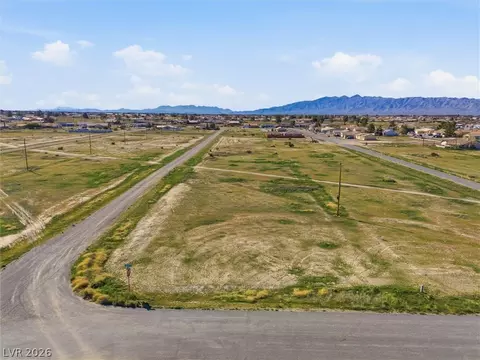 1120 S Xenia Ave, Pahrump, NV 89048