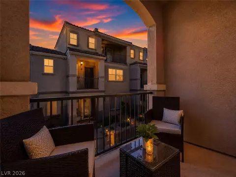 678 Anemone Ln, Henderson, NV 89015
