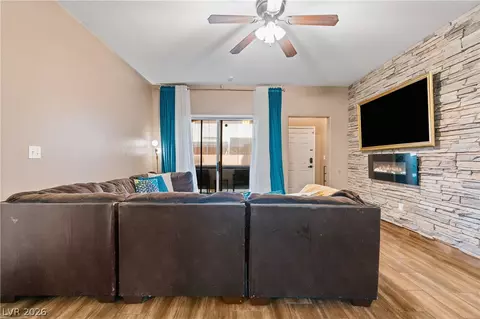 5650 E Sahara Ave #1037, Las Vegas, NV 89142