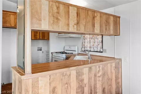 1671 Granada St, Laughlin, NV 89029 photo 11