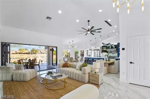 2652 Golfside Dr, Las Vegas, NV 89134