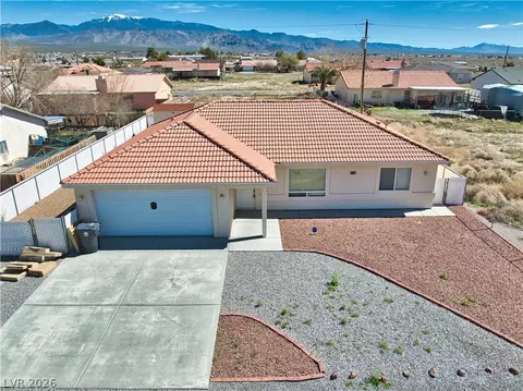 2041 Jacaranda St, Pahrump, NV 89048