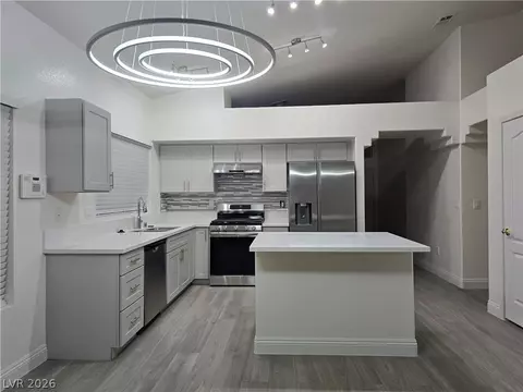 1534 Woodward Heights Way, North Las Vegas, NV 89032