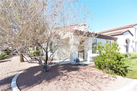 7265 Sheared Cliff Ln #101, Las Vegas, NV 89149