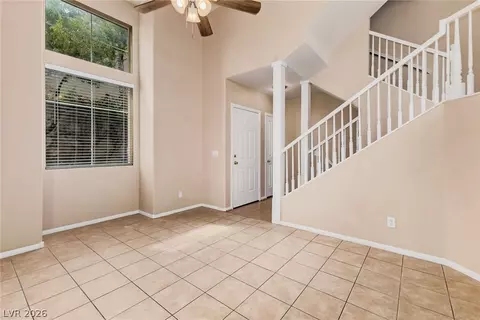 8401 Tiger Woods Ave, Las Vegas, NV 89128