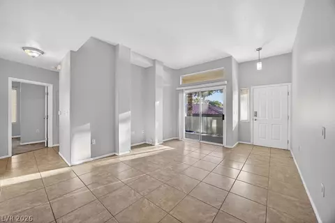 3515 Cactus Shadow St #101, Las Vegas, NV 89129