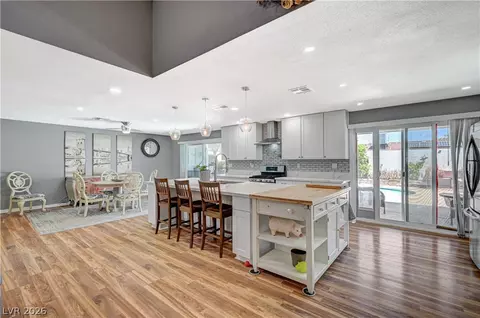 6358 Elmira Dr, Las Vegas, NV 89118