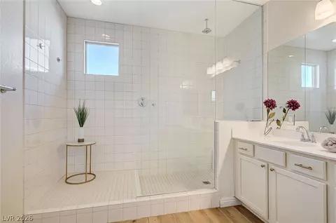 Bath - 1000 E Sunset Rd, Henderson, NV 89011 photo 3 of 3