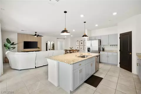 10963 Lancaster Park Ave, Las Vegas, NV 89166