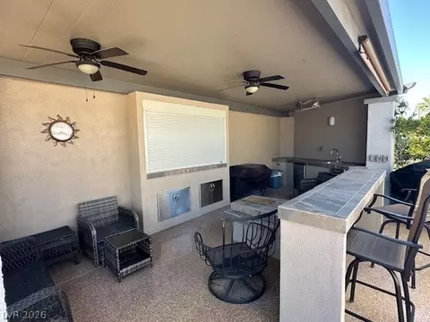 8175 Arville St #377, Las Vegas, NV 89139