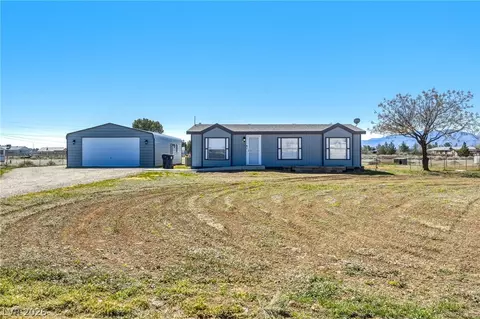 2421 Shadow Mountain St, Pahrump, NV 89060