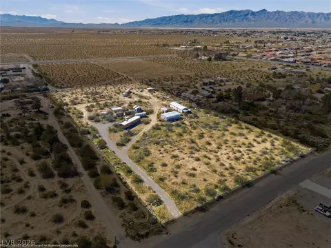 5721 E Santovito St, Pahrump, NV 89061