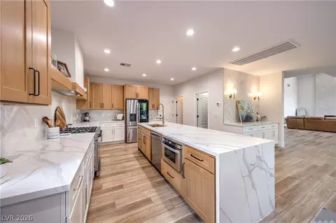 9901 Laurel Springs Ave, Las Vegas, NV 89134
