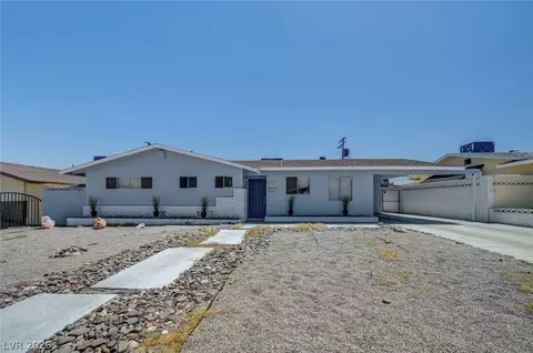 4511 Alpine Pl, Las Vegas, NV 89107