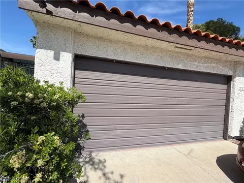 2548 Malabar Ave, Las Vegas, NV 89121